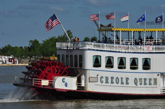 O barco tradicional do Mississipi, que hoje faz passeios com turistas em New Orleans, na Louisiana - Estados Unidos